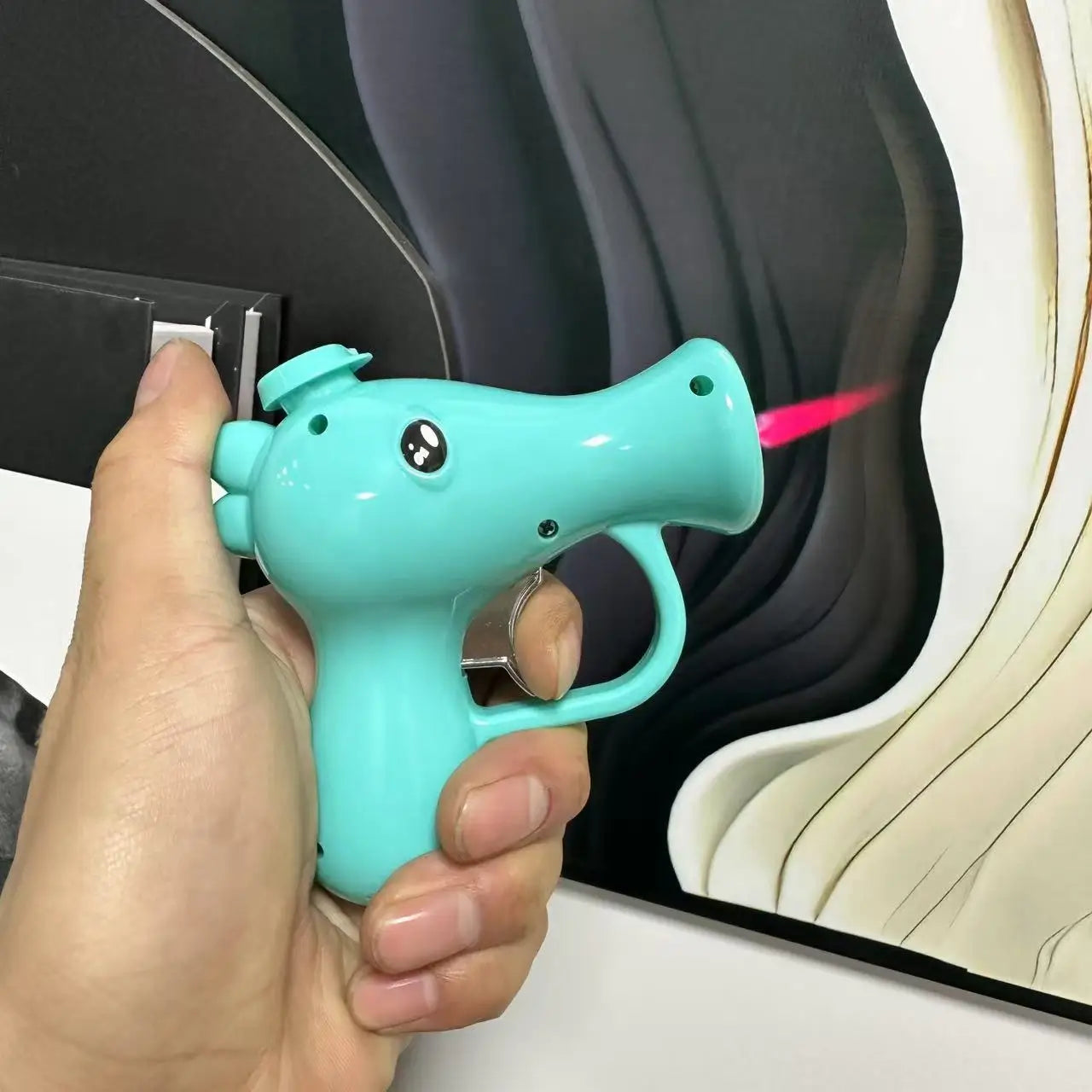 Creative Pea Shooter Stress Relief Lighter